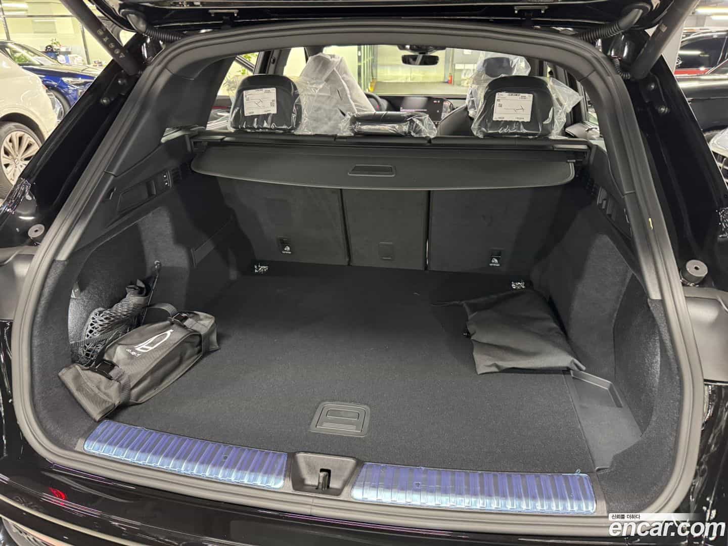 Q5 Audi 2025.11-OPTION-018
