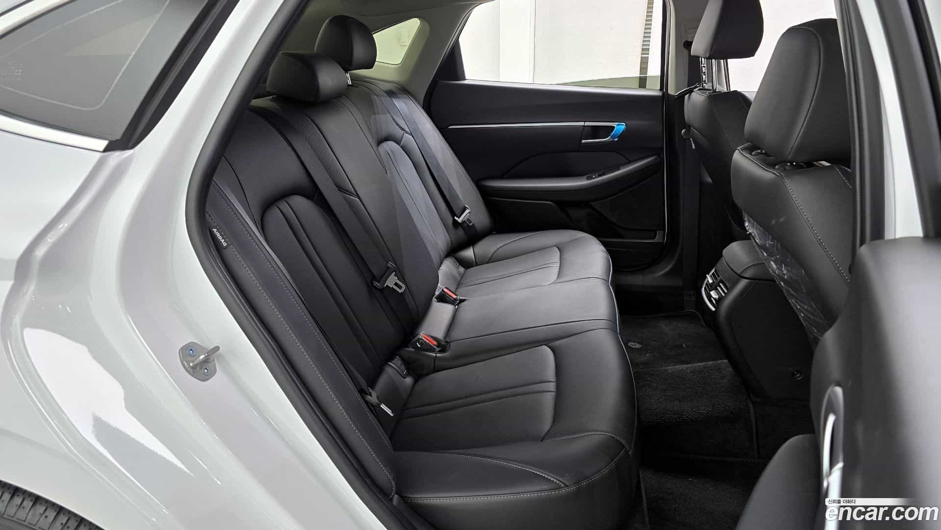 Sonata Hyundai 2025.2-OPTION-016