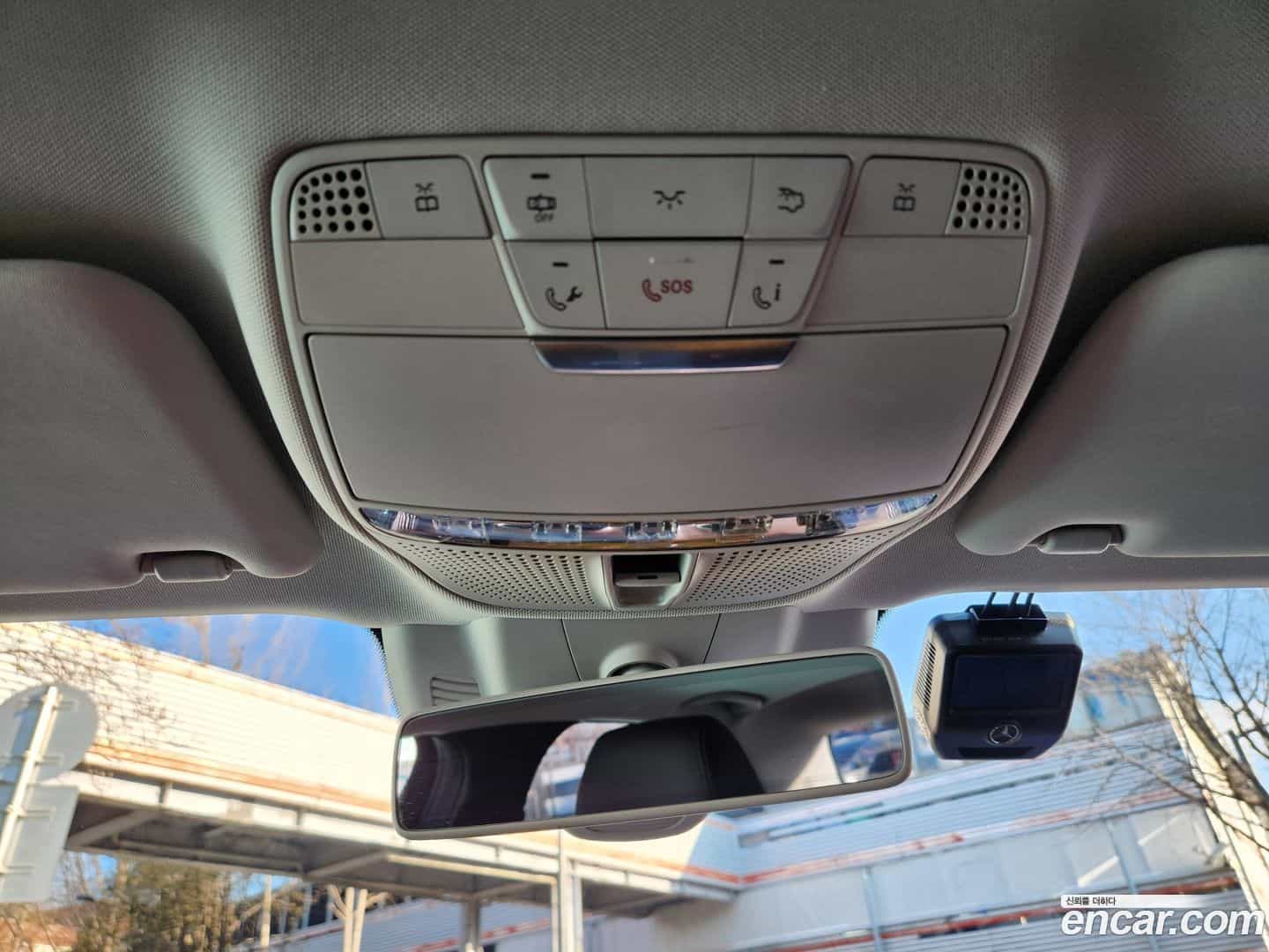 E-Class Mercedes-Benz 2018.4-OPTION-021
