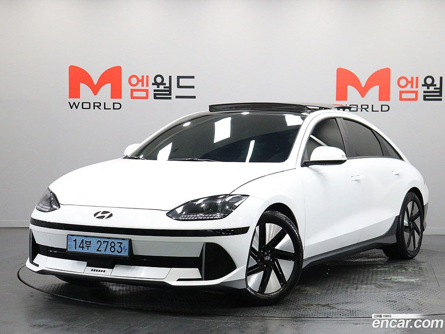 Main__Slider__Photo:Ioniq6 Hyundai 2022.10-0