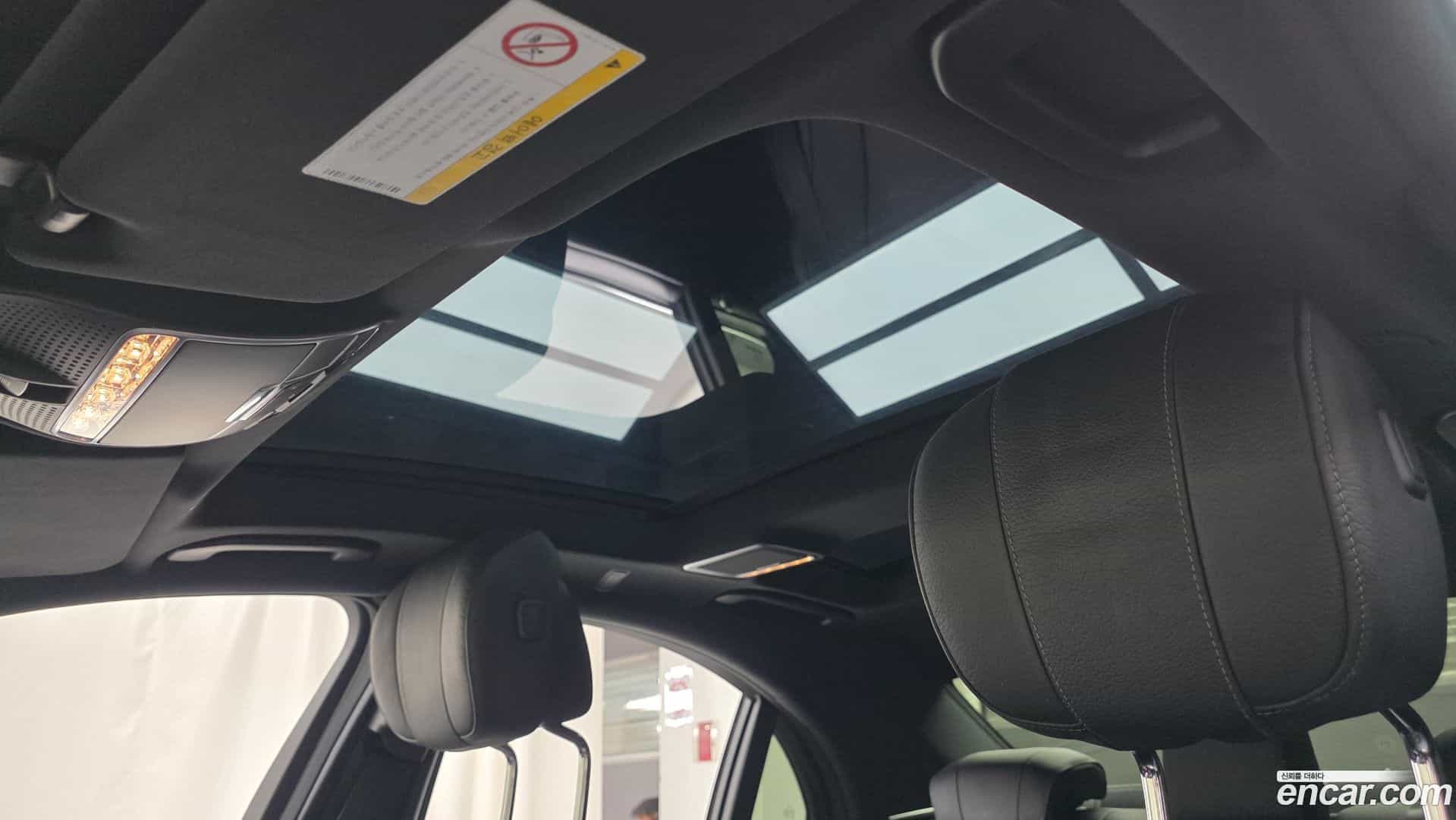 S-Class Mercedes-Benz 2018.1-OPTION-023