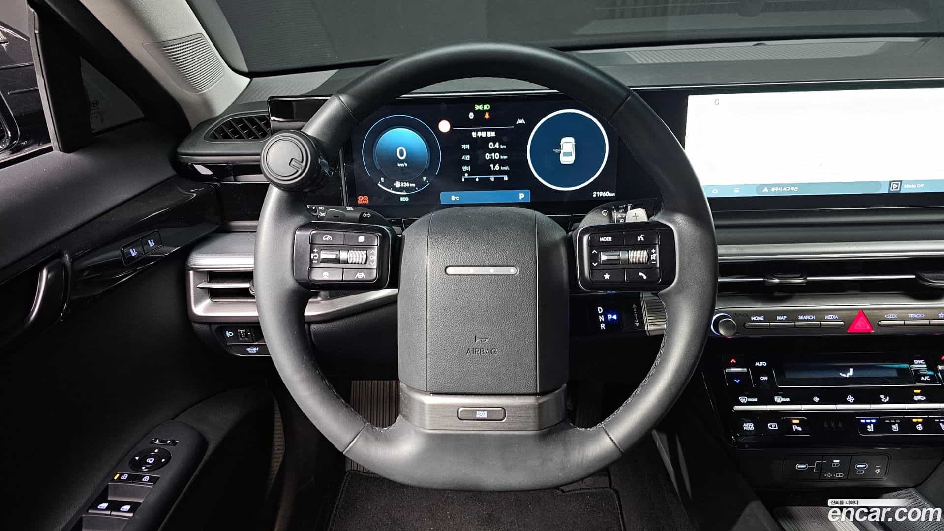 Grandeur Hyundai 2023.4-OPTION-017