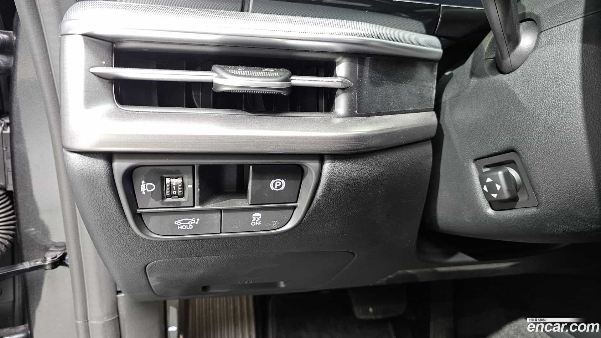 Grandeur Hyundai 2023.4-OPTION-021