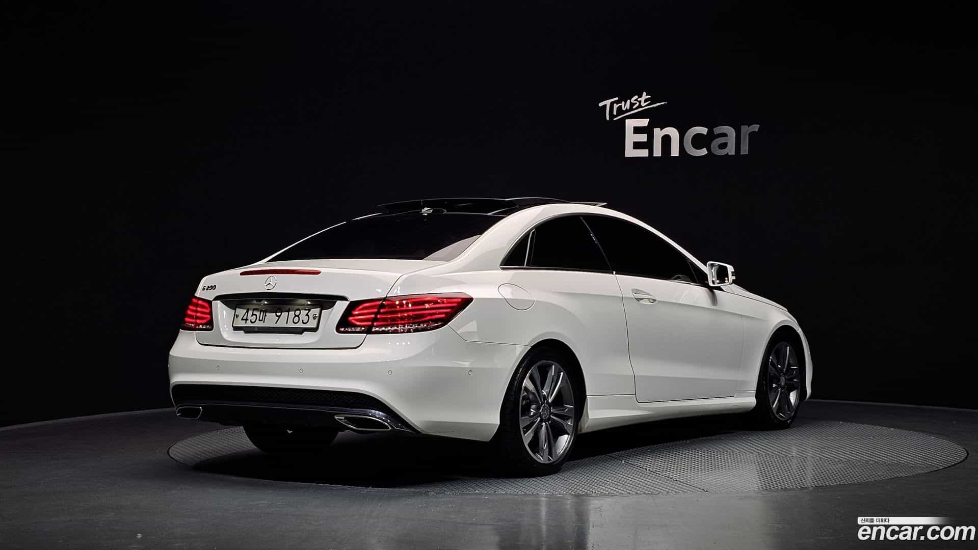 E-Class Mercedes-Benz 2017.3-OUTER-002