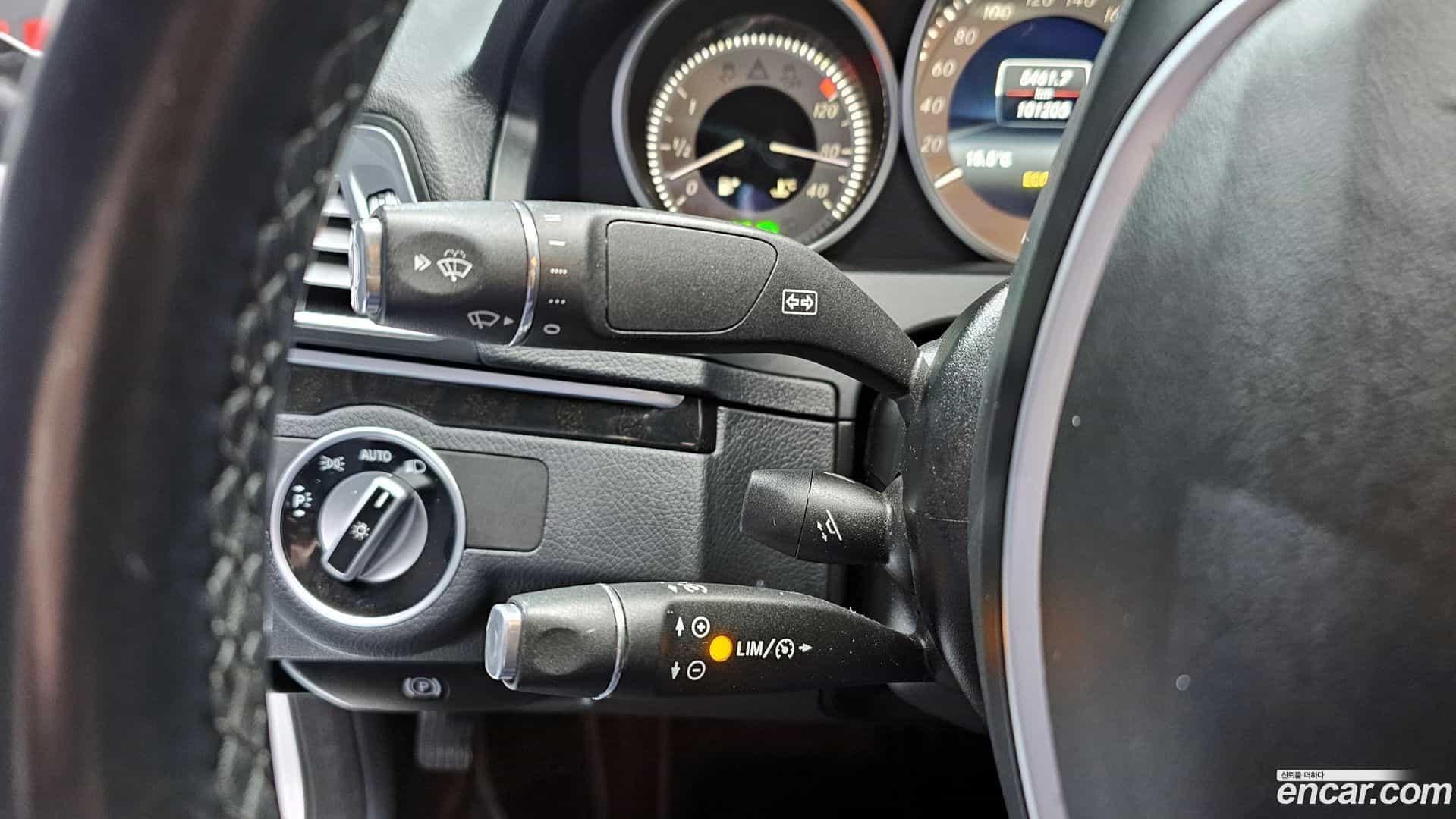 E-Class Mercedes-Benz 2017.3-OPTION-022