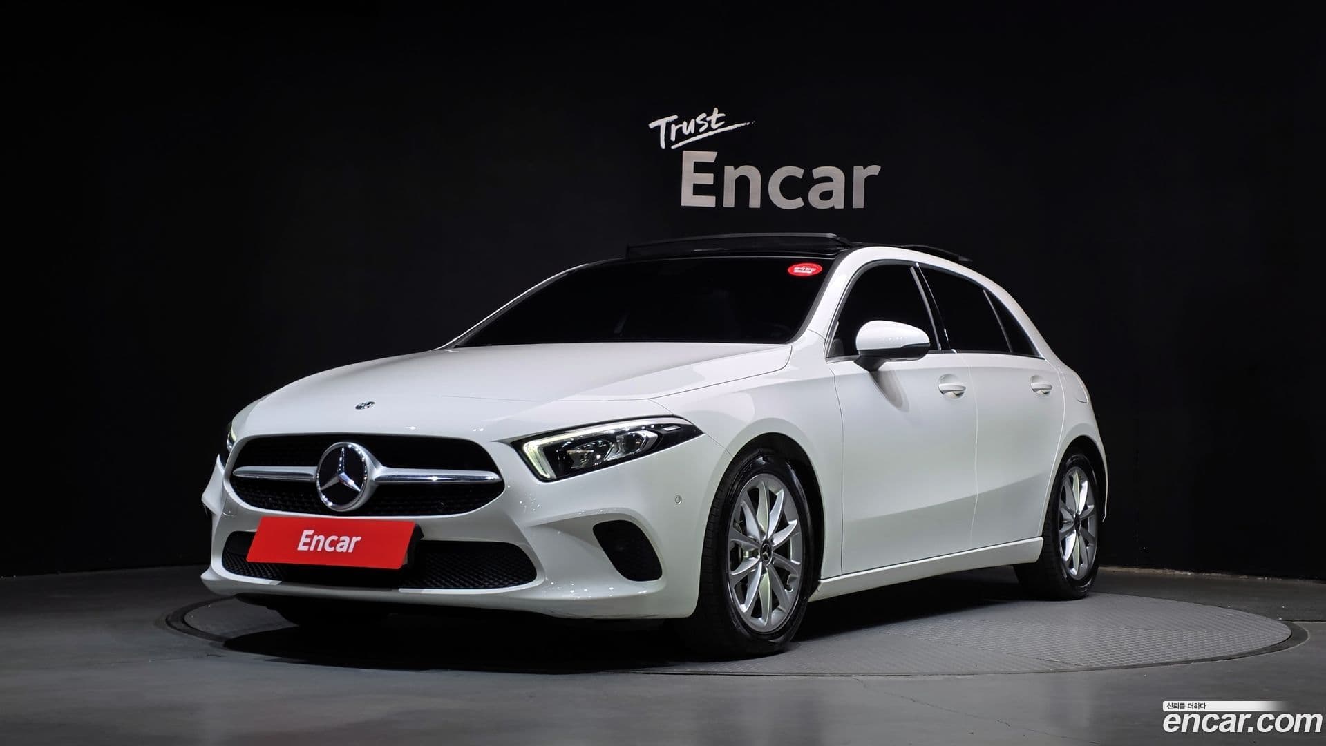 Main__Slider__Photo:A-Class Mercedes-Benz 2020.1-0