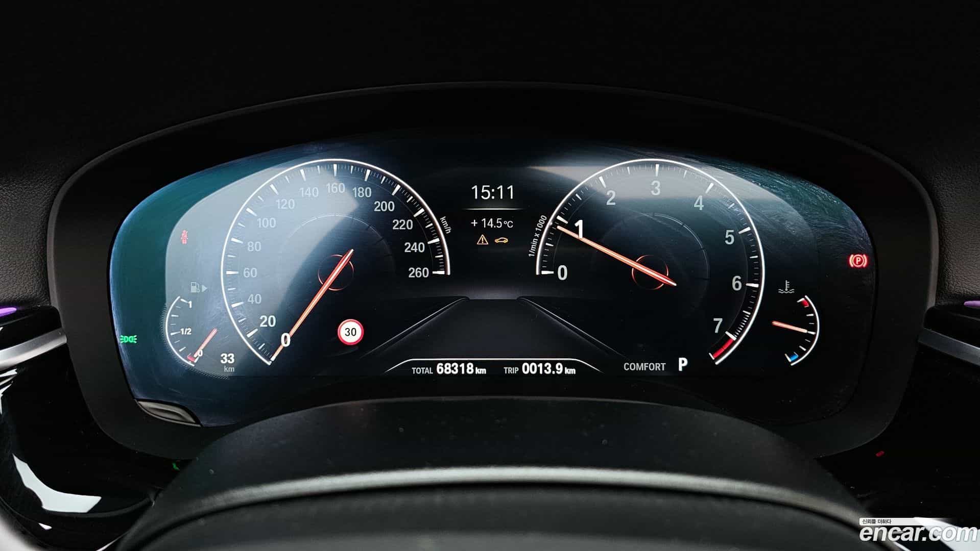 5-Series BMW 2019.7-INNER-008