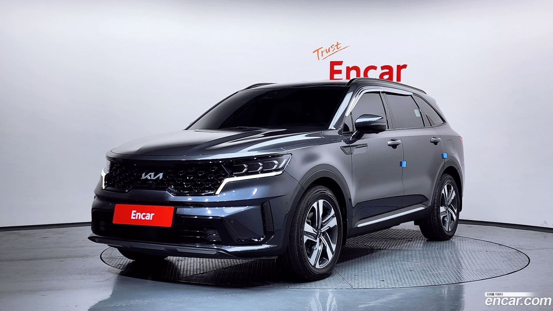 Main__Slider__Photo:Sorento Kia 2022.6-0