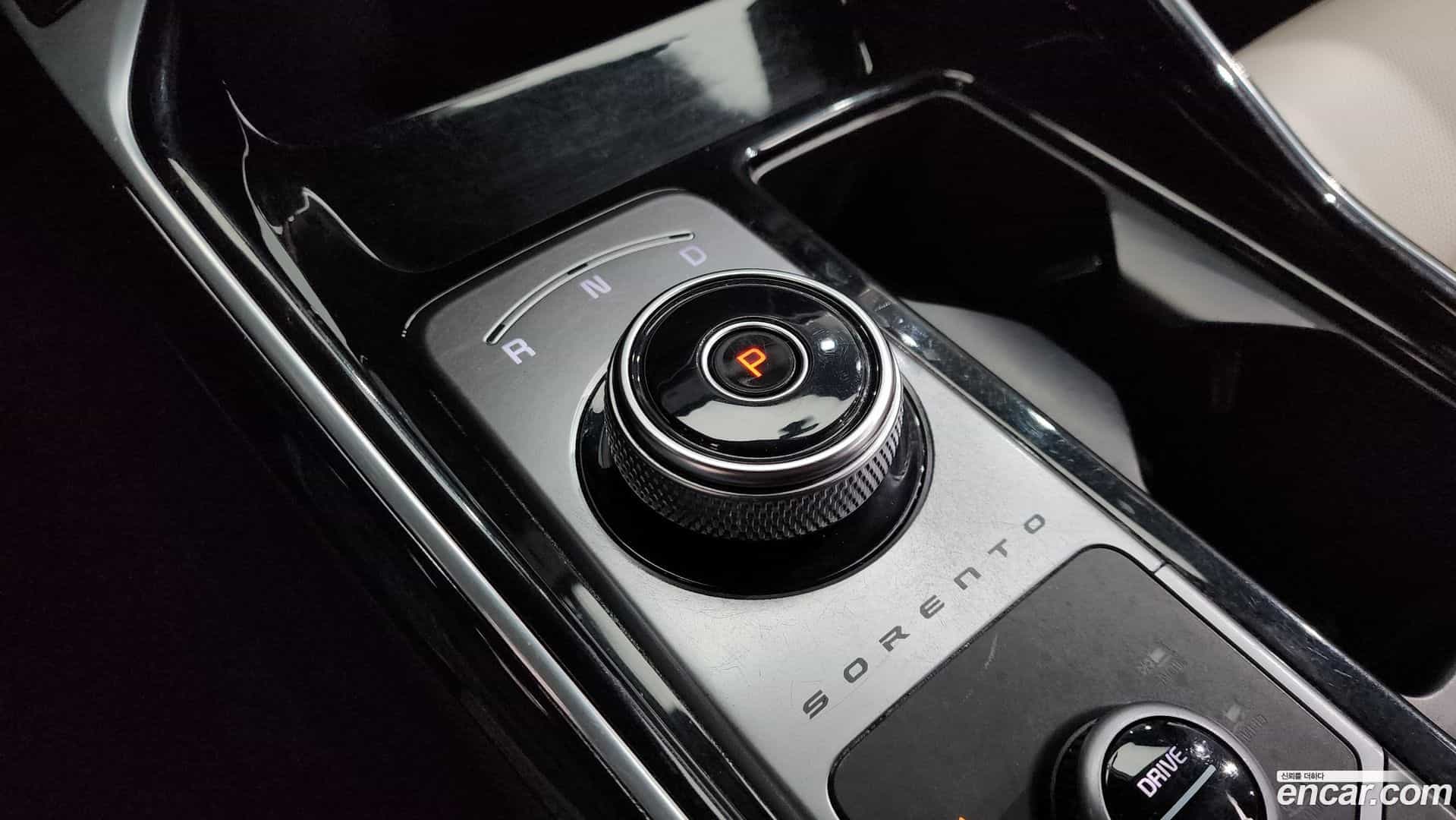 Sorento Kia 2022.6-INNER-009