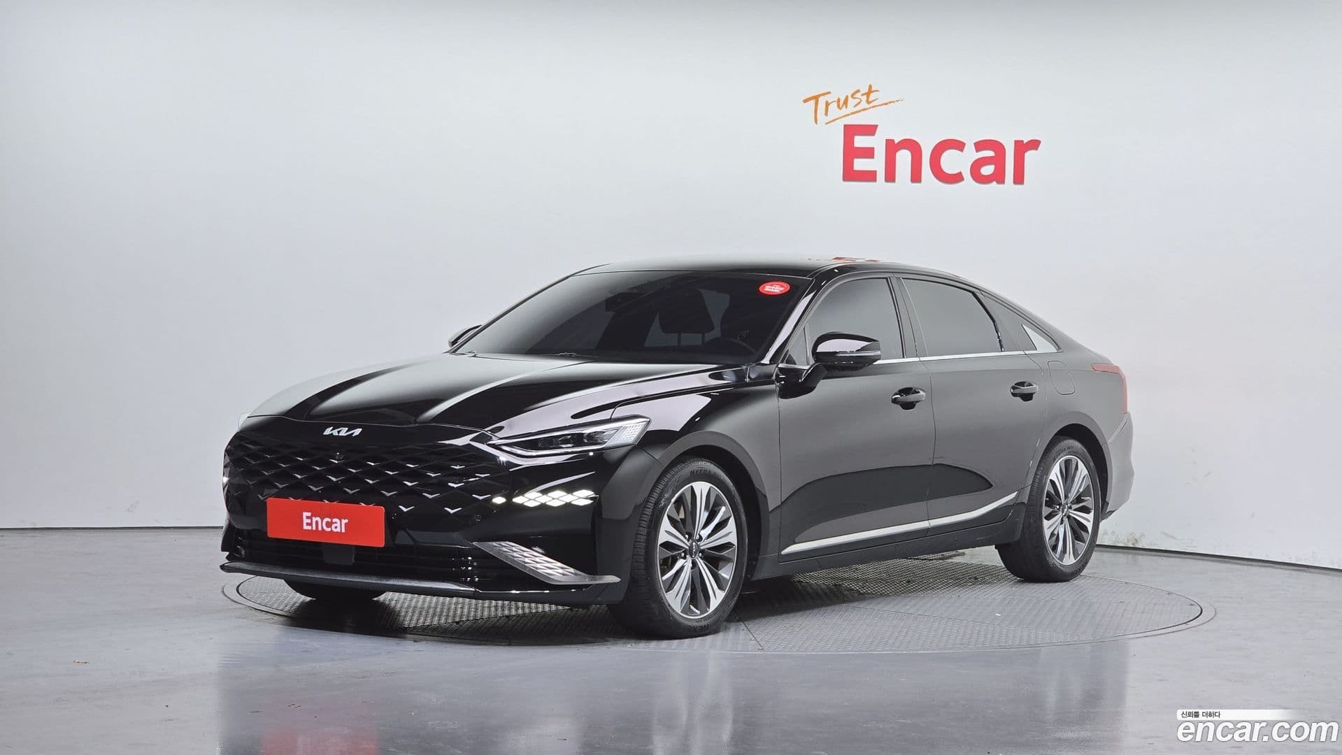 Main__Slider__Photo:K8 Kia 2021.4-0
