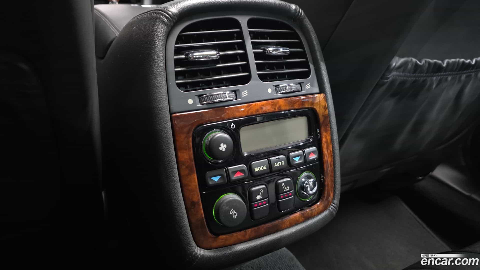 XJ Jaguar 2006.11-OPTION-023