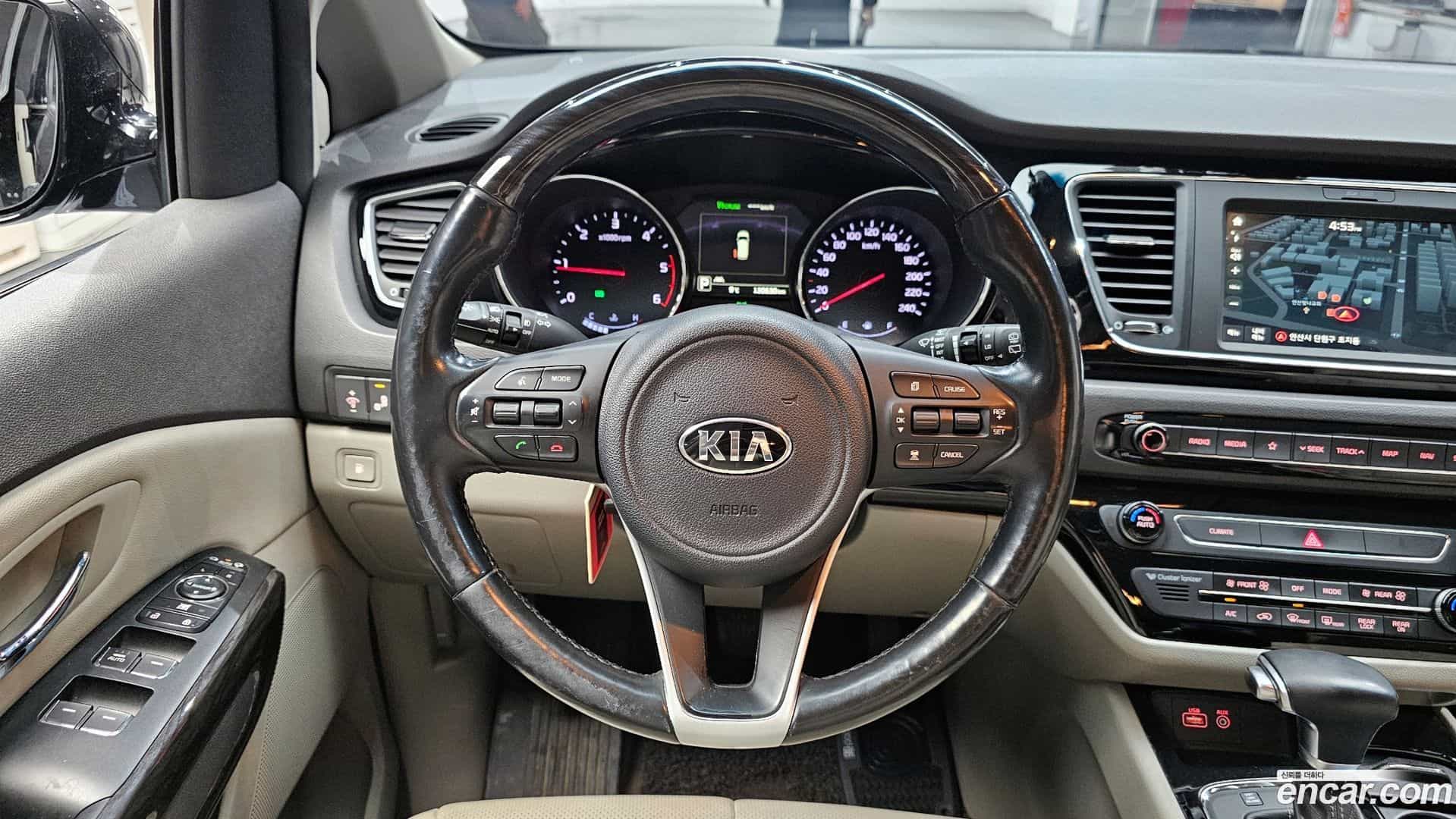 Canival Kia 2017.7-OPTION-017