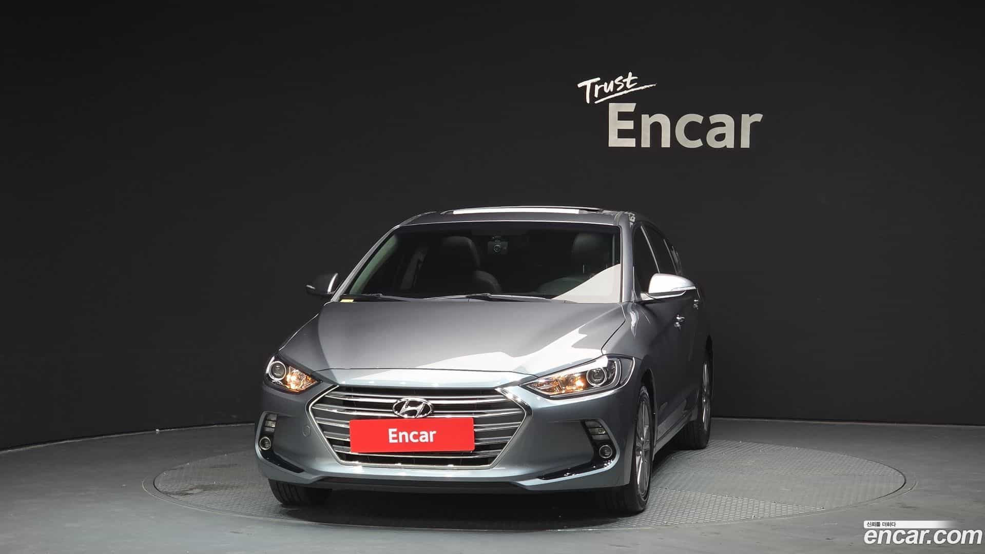 AVANTE Hyundai 2015.9-OUTER-003