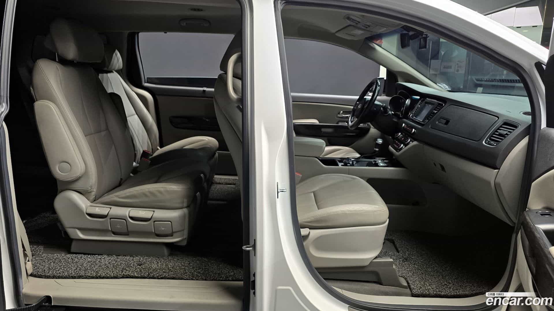 Canival Kia 2017.4-INNER-010