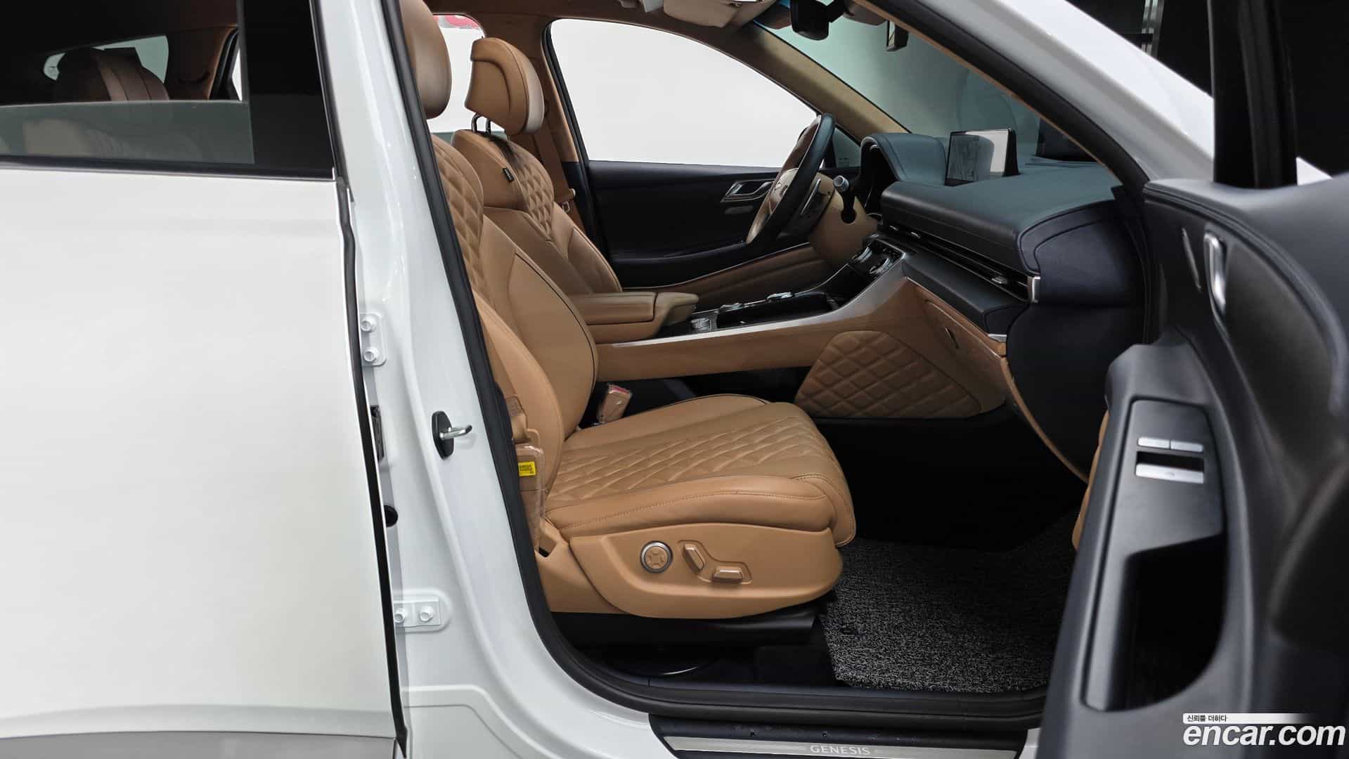 GV80 Genesis 2023.9-INNER-010
