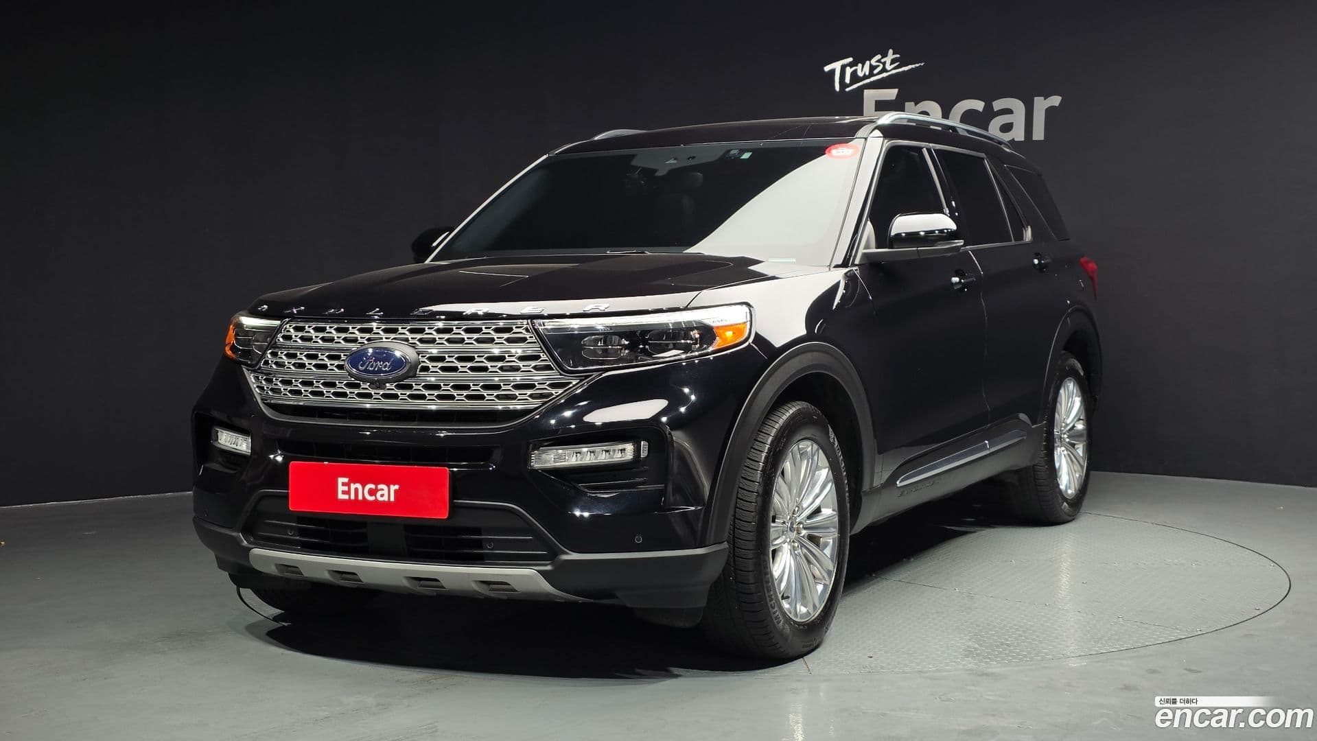 Main__Slider__Photo:Explorer Ford 2020.3-0