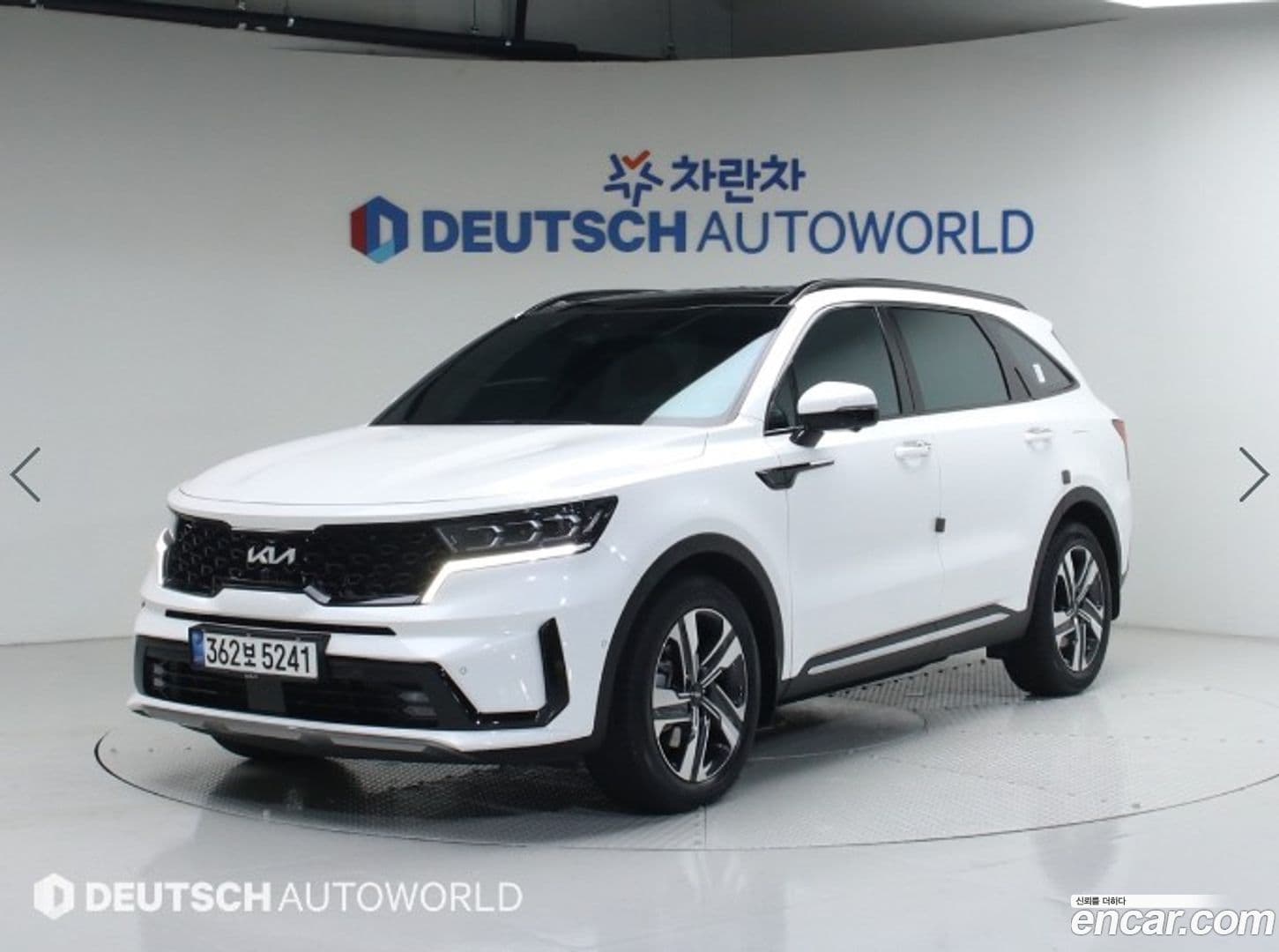 Main__Slider__Photo:Sorento Kia 2022.2-0