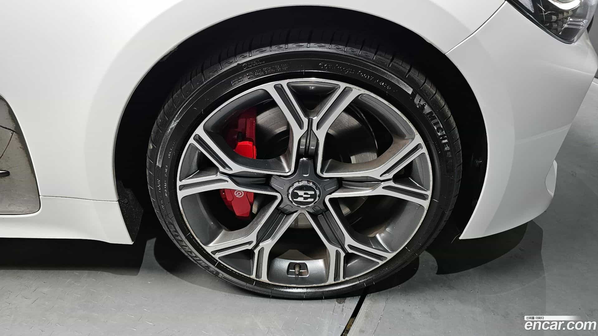 Stinger Kia 2017.10-OUTER-005