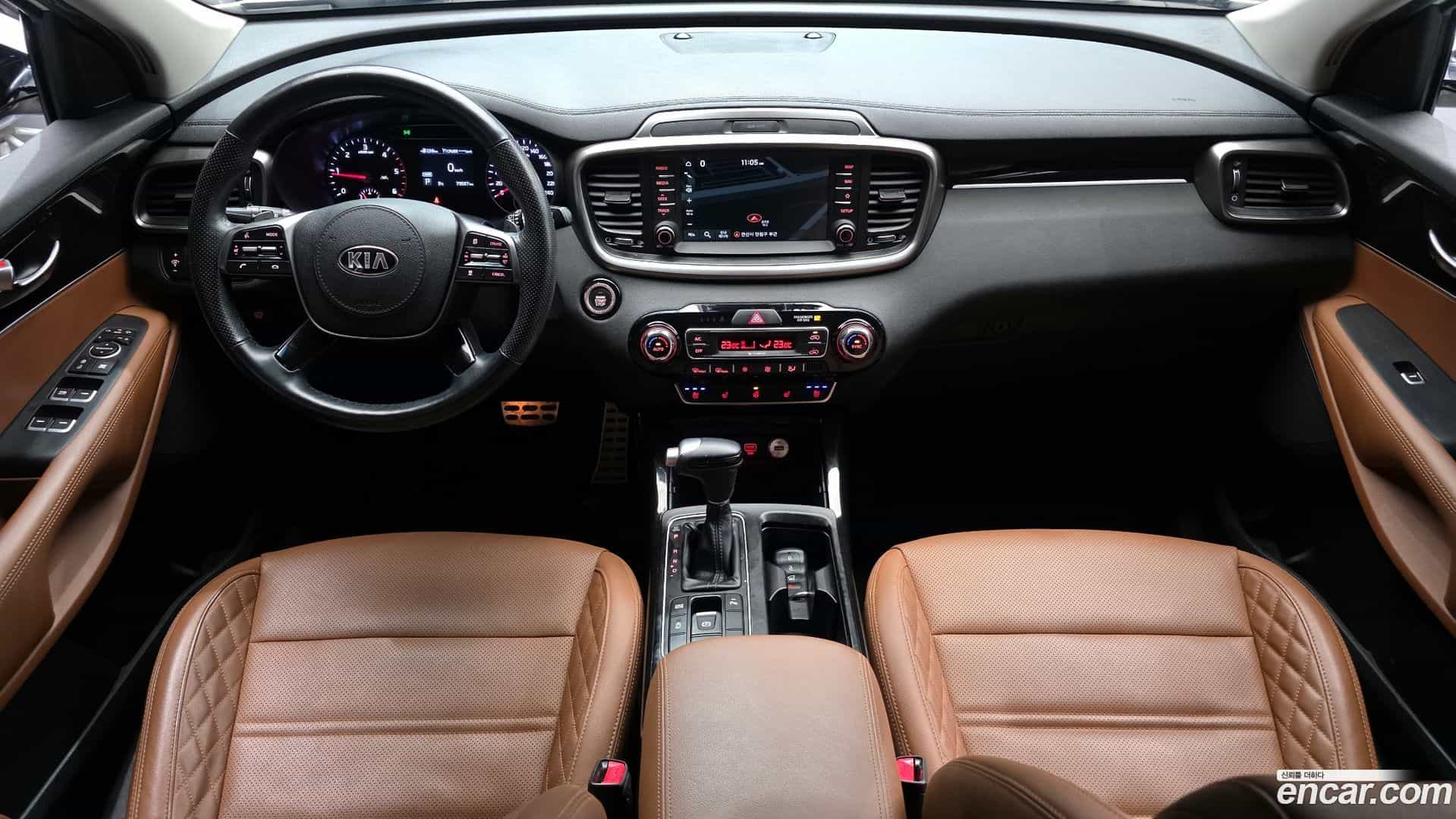 Sorento Kia 2019.5-INNER-007