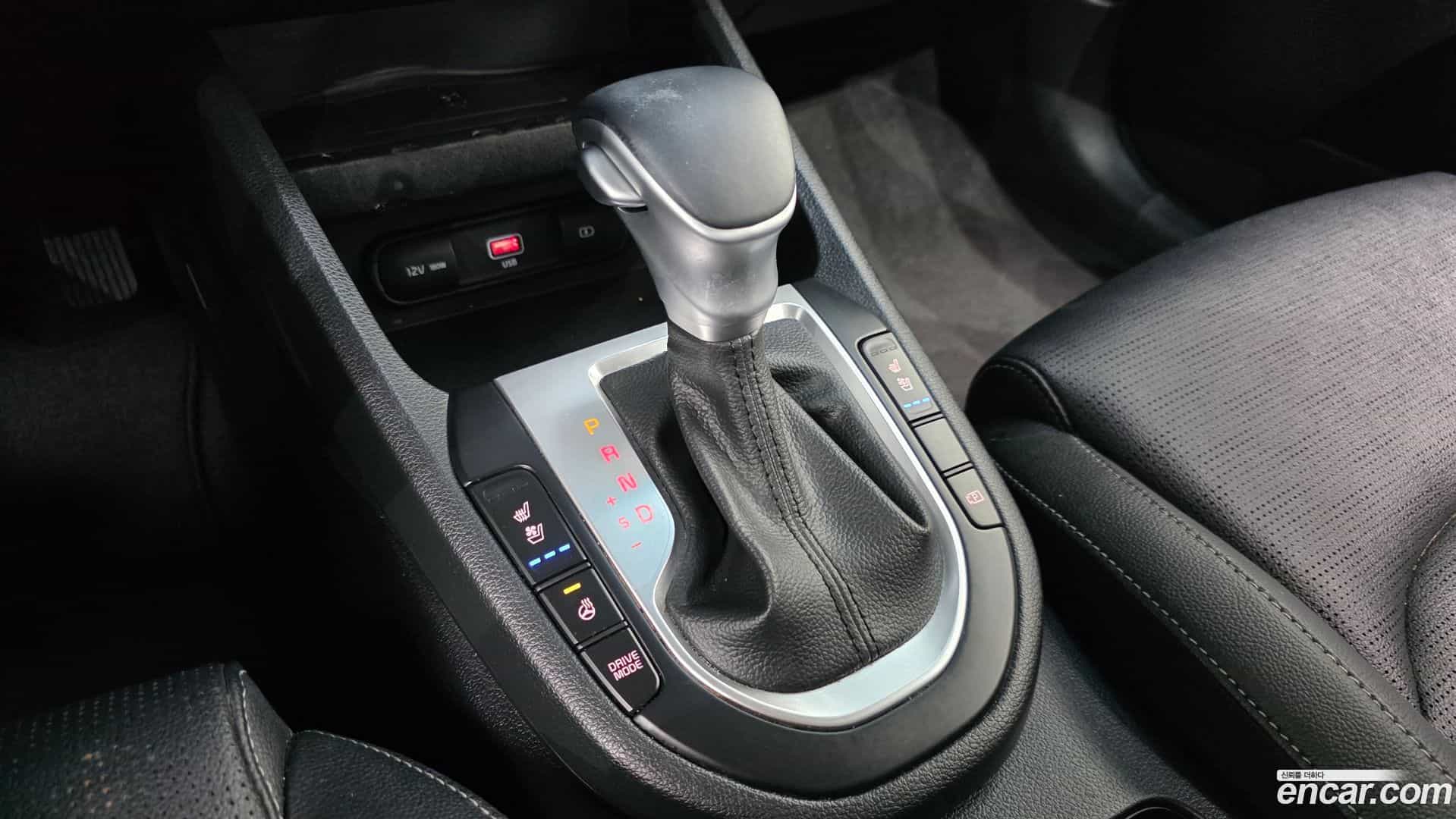 K3 Kia 2022.1-INNER-009