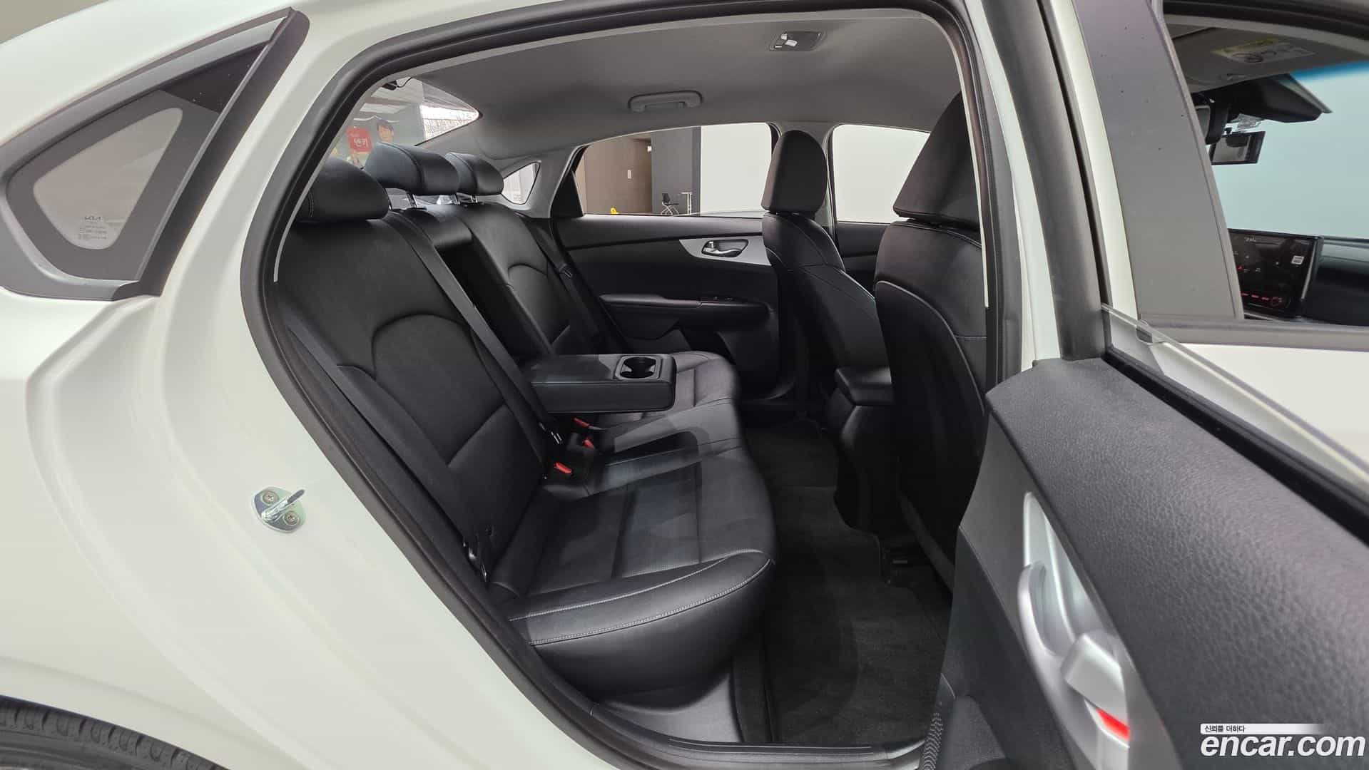 K3 Kia 2022.1-OPTION-023