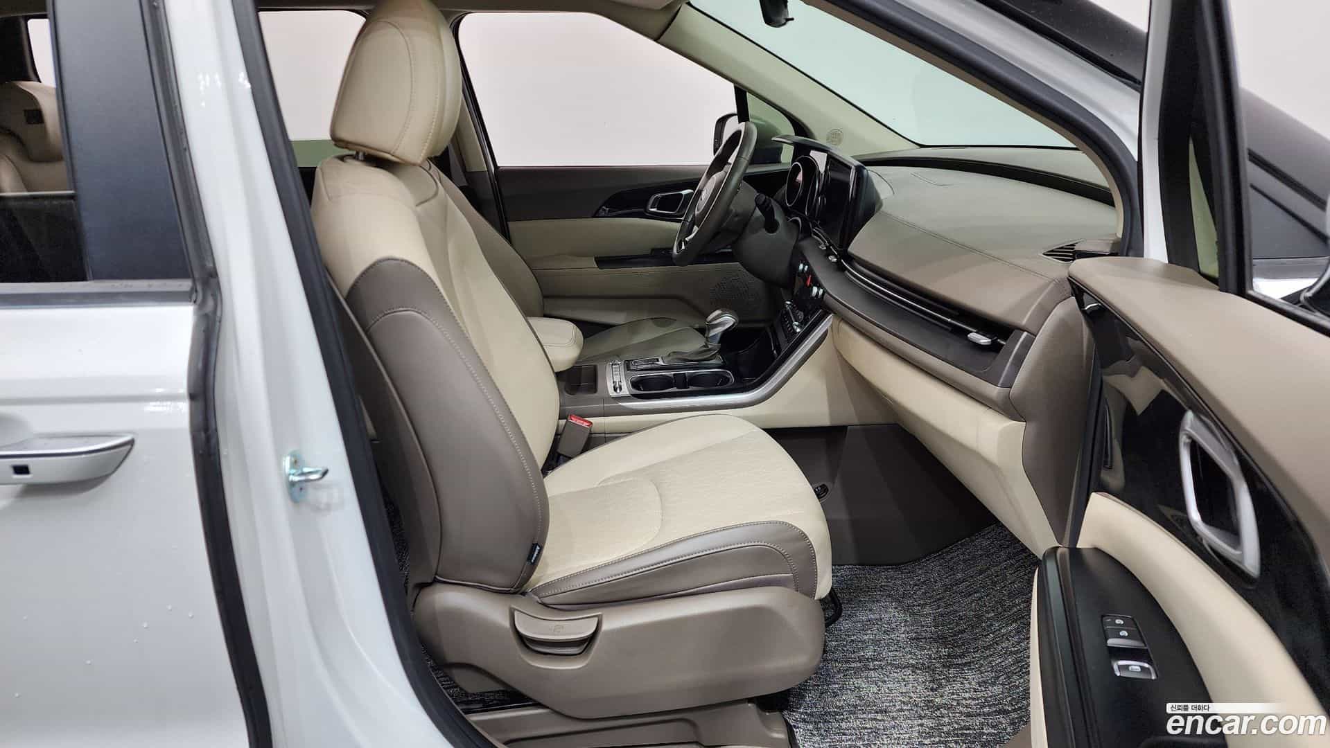 Canival Kia 2021.1-OPTION-015