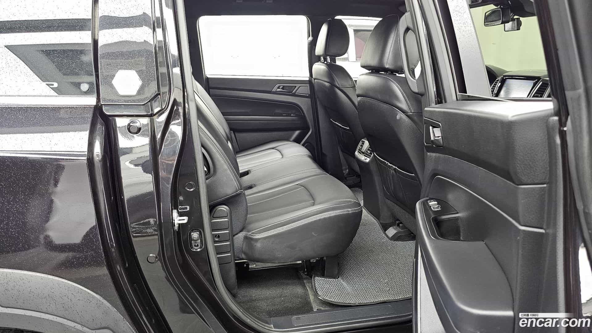 Rexton KG Mobility 2022.5-OPTION-016