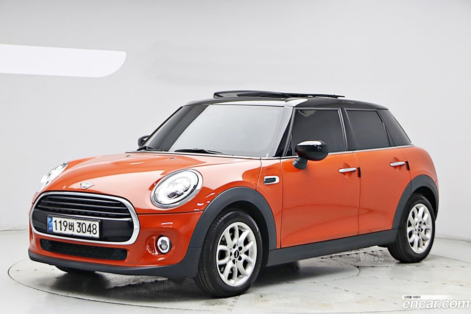 Main__Slider__Photo:Cooper Mini 2020.3-0