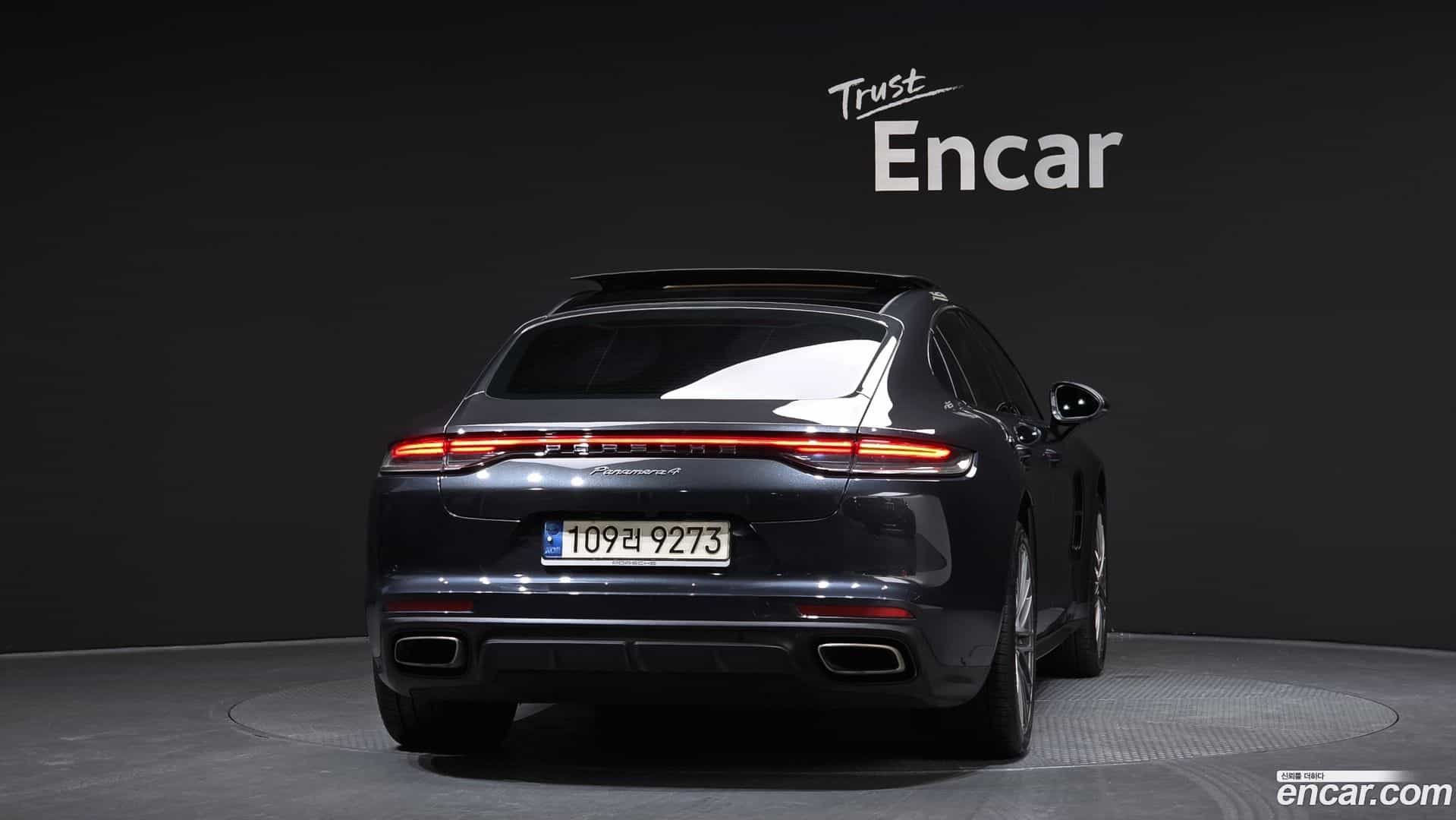 Panamera Porsche 2021.3-OUTER-004