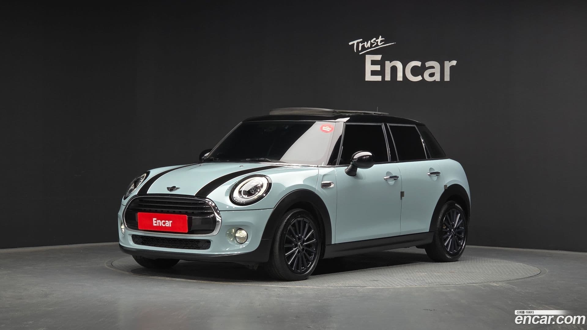 Main__Slider__Photo:Cooper Mini 2018.2-0
