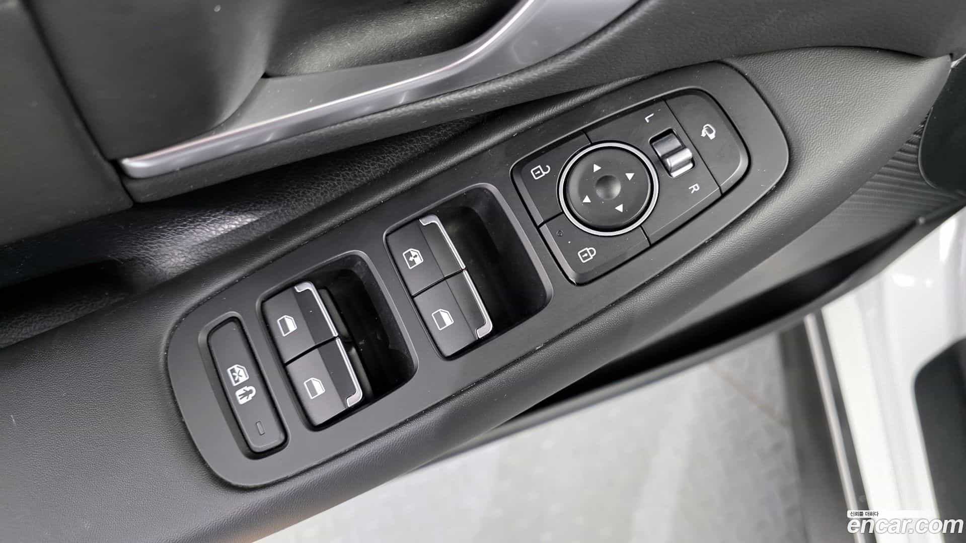 Sonata Hyundai 2021.1-OPTION-018