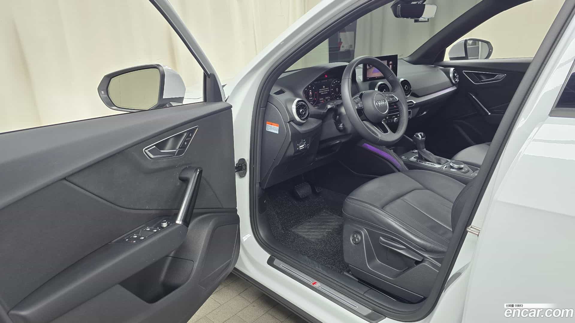Q2 Audi 2023.4-INNER-010