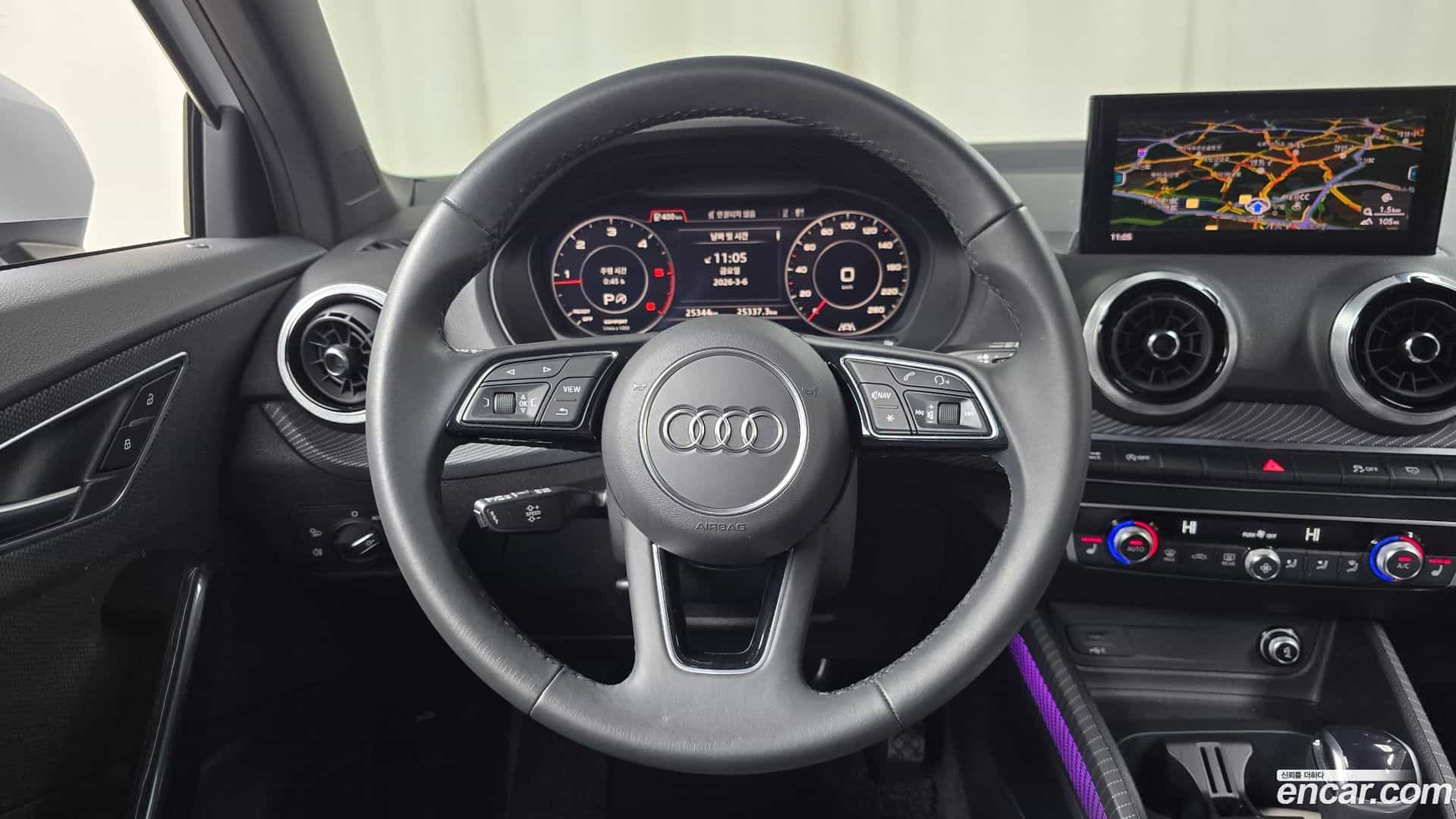 Q2 Audi 2023.4-OPTION-017