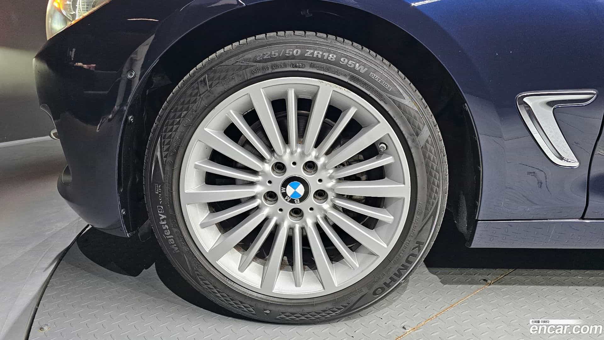 Gran Turismo BMW 2020.3-OUTER-005
