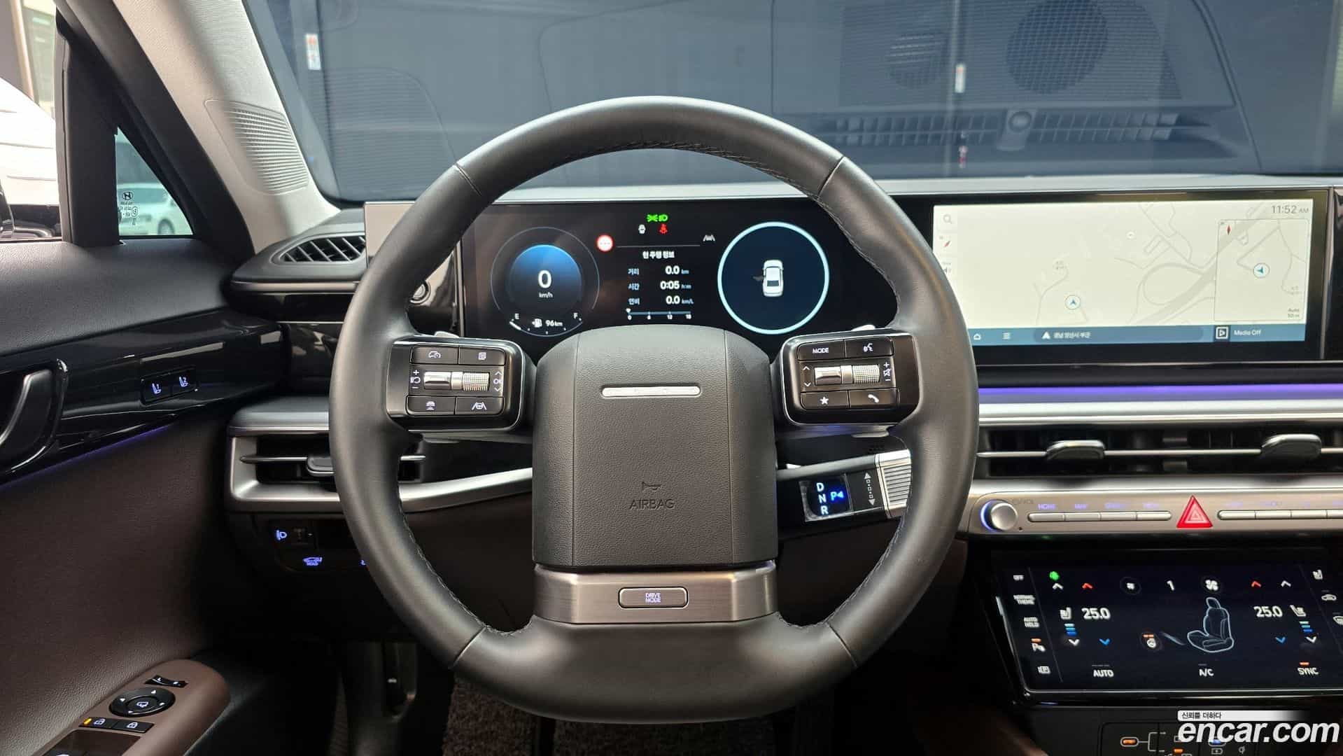 Grandeur Hyundai 2023.4-OPTION-018