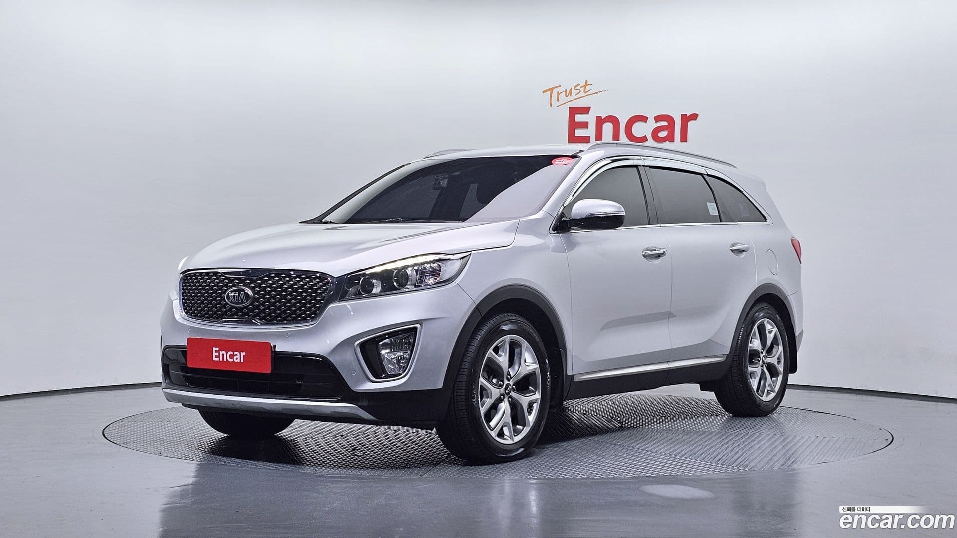 Main__Slider__Photo:Sorento Kia 2016.2-0