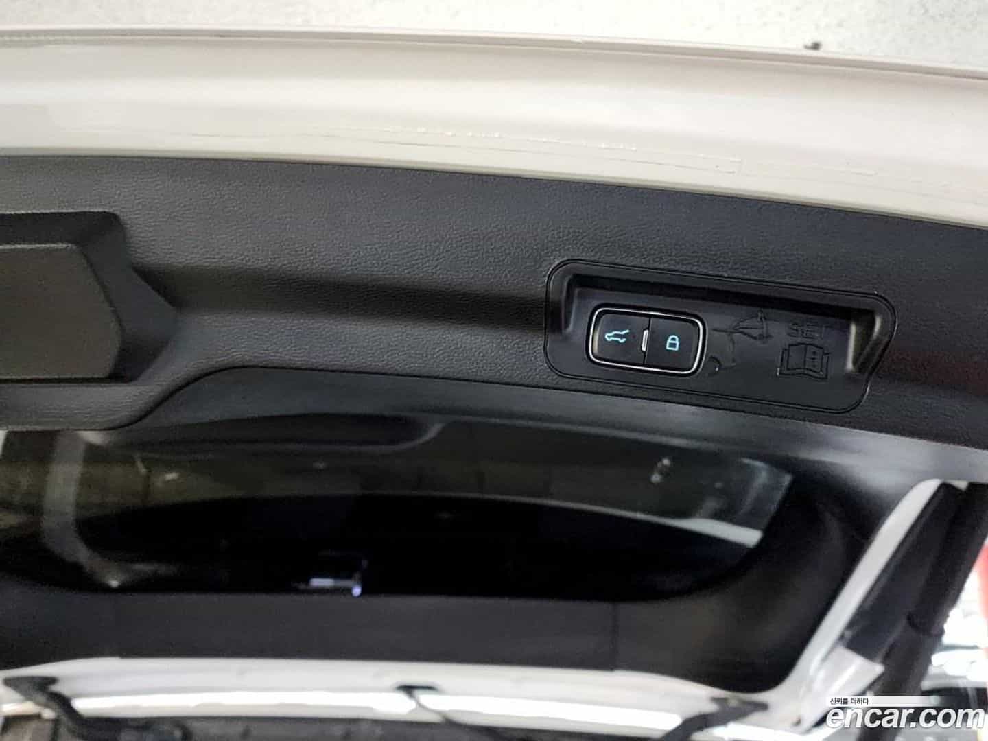 Explorer Ford 2020.0-OPTION-024