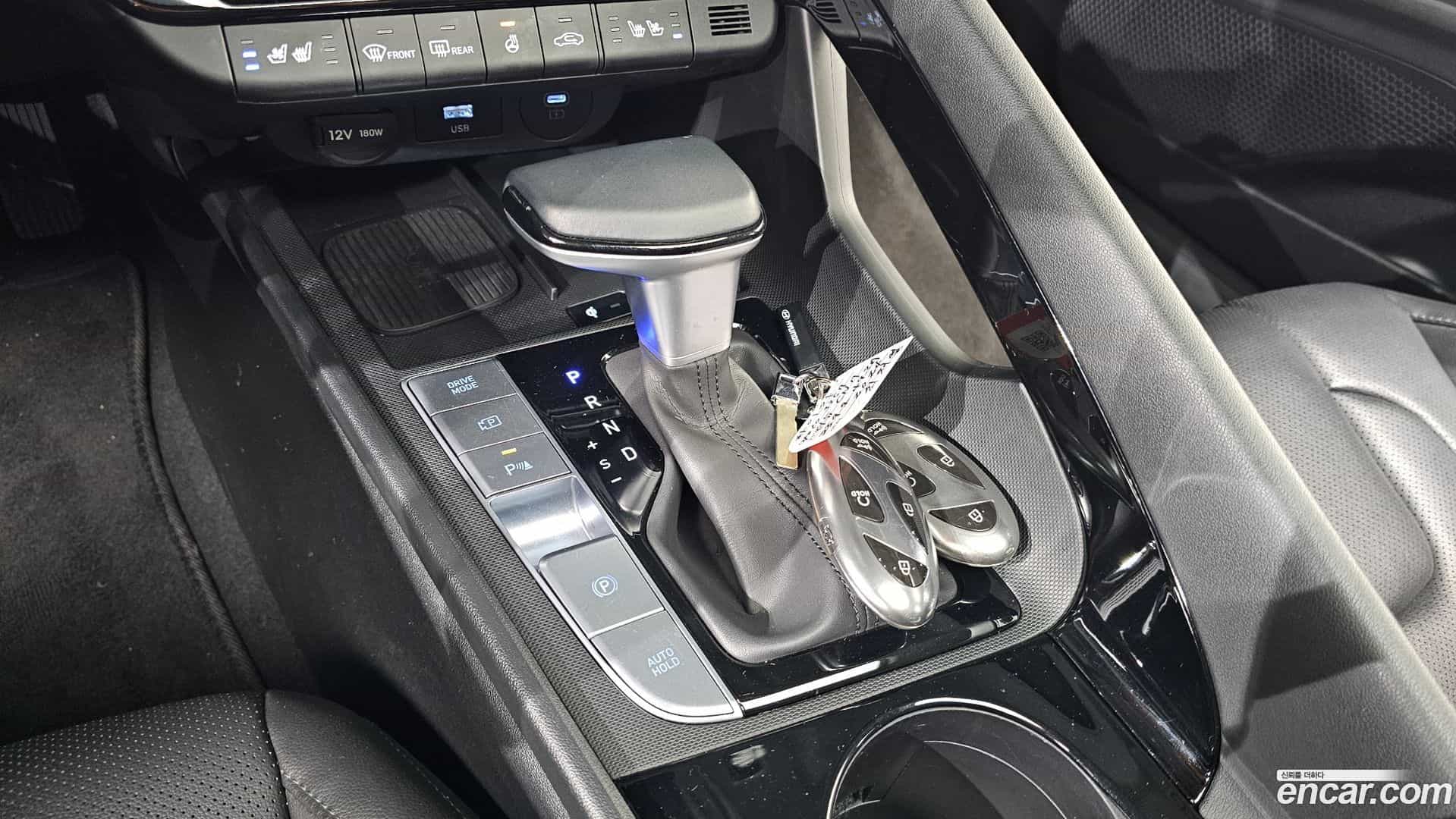 AVANTE Hyundai 2024.6-INNER-009