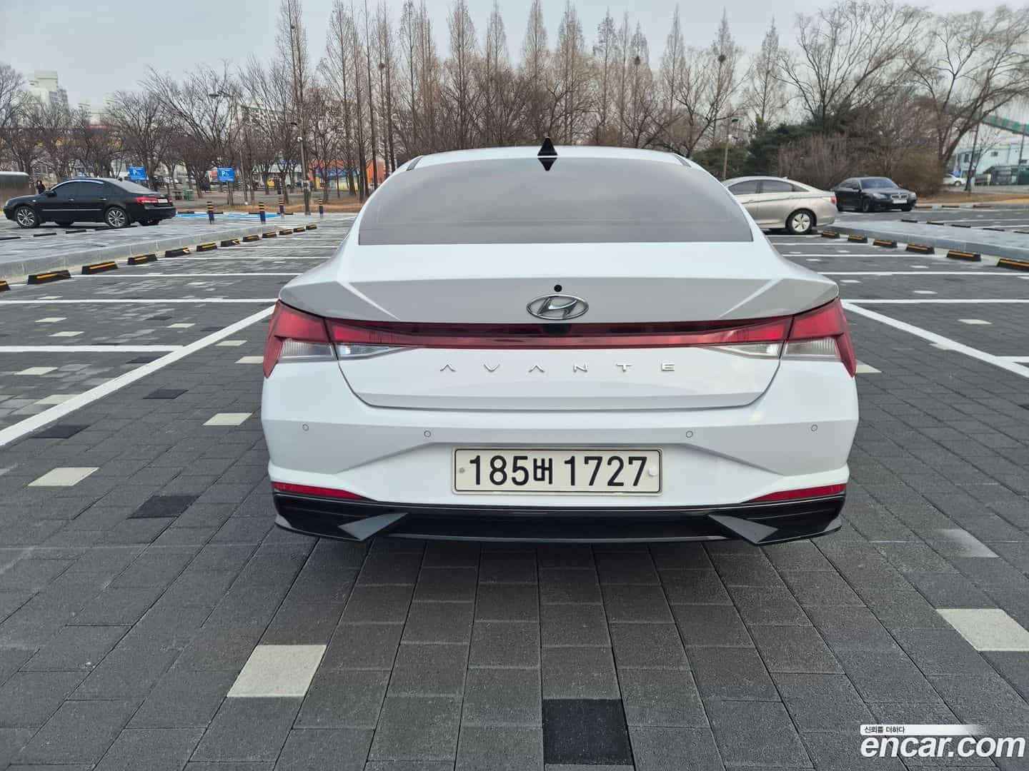 AVANTE Hyundai 2022.0-OUTER-004