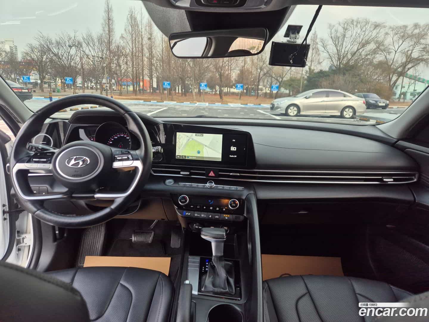 AVANTE Hyundai 2022.0-OPTION-021