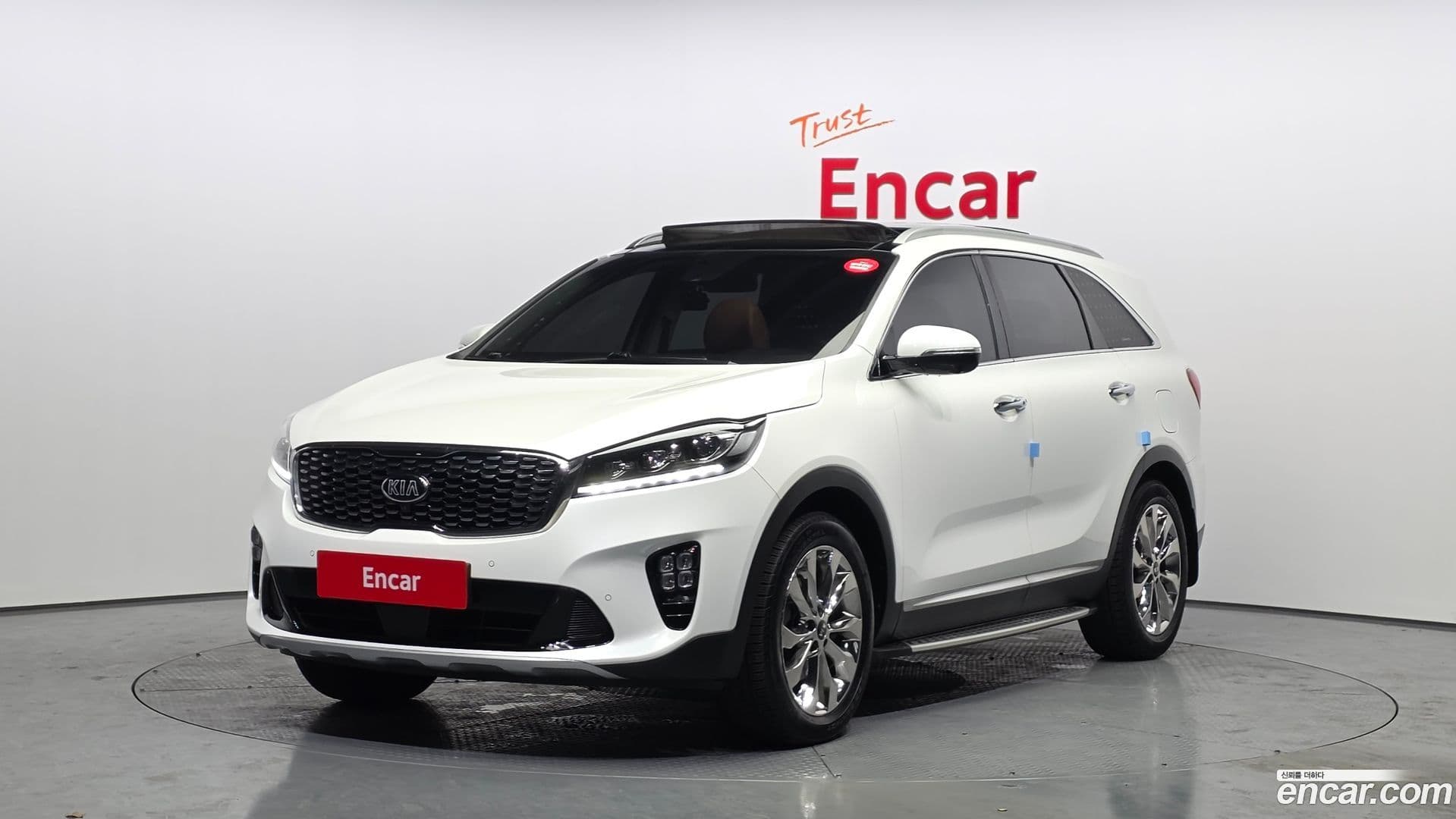 Main__Slider__Photo:Sorento Kia 2018.5-0