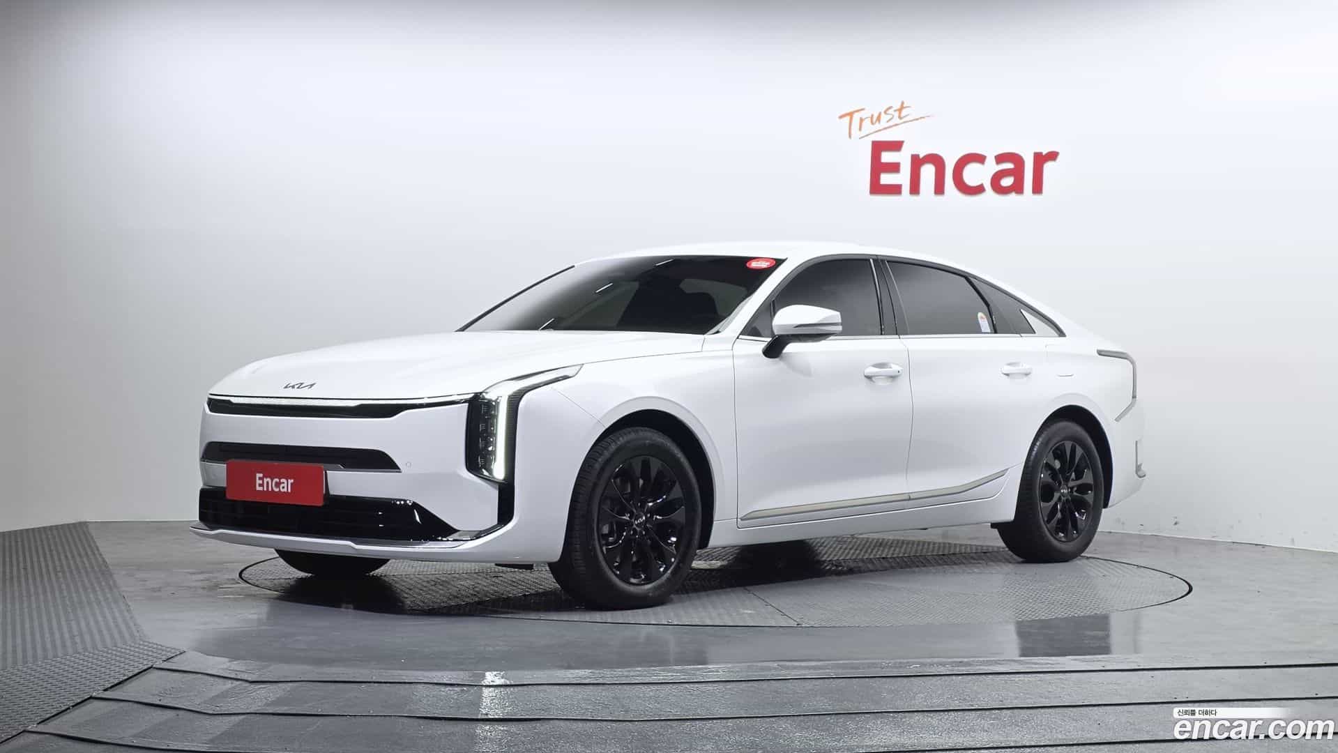 K8 Kia 2026.0-OUTER-001
