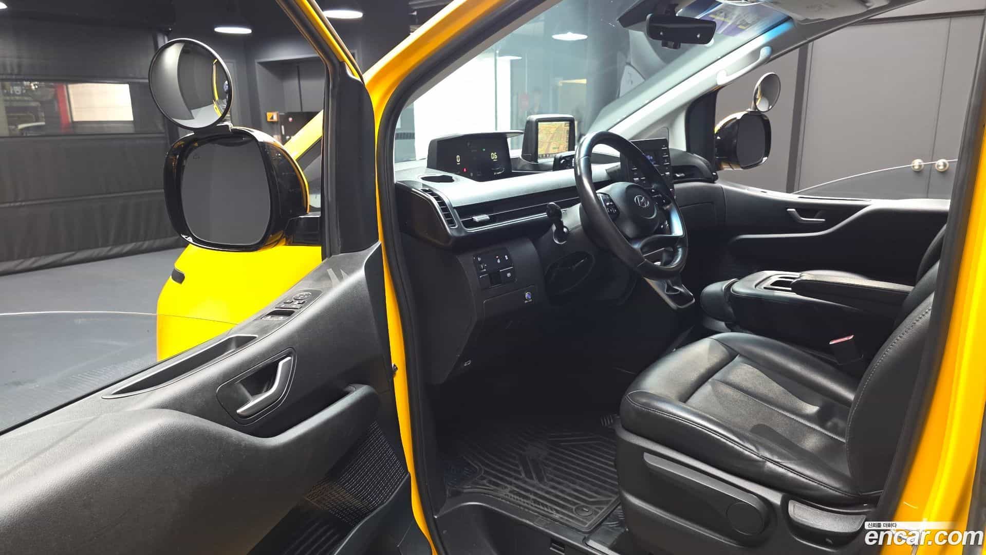 Staria Hyundai 2022.3-INNER-010