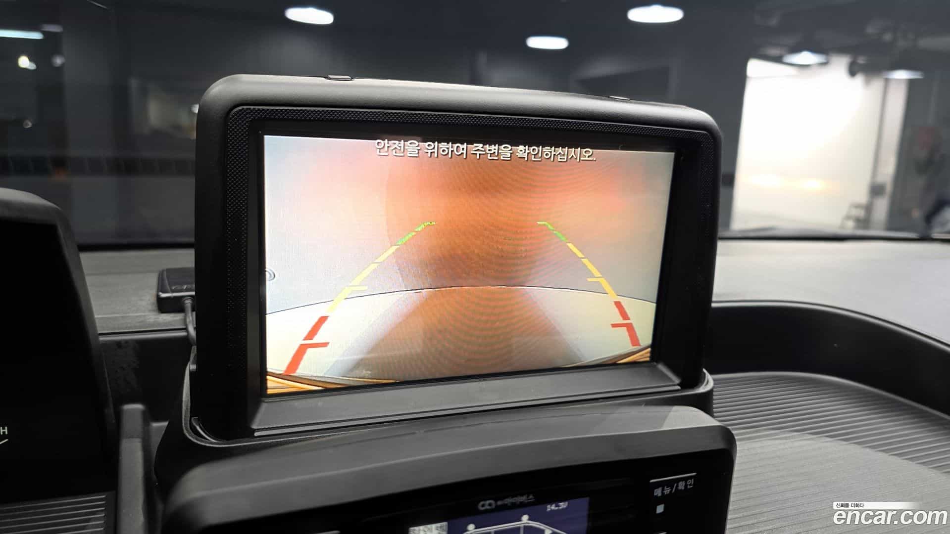Staria Hyundai 2022.3-OPTION-021
