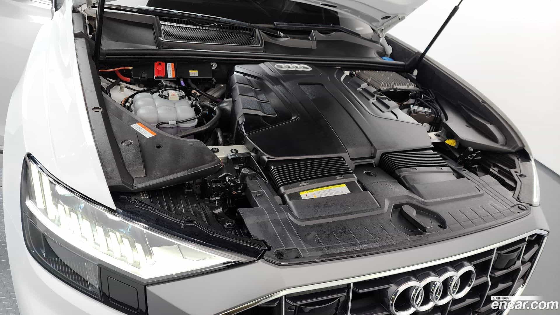 Q8 Audi 2021.2-INNER-006