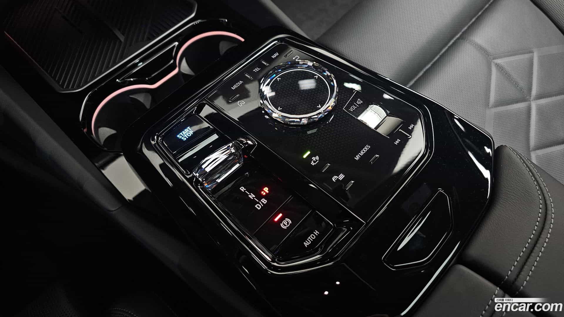 i5 BMW 2025.11-INNER-009