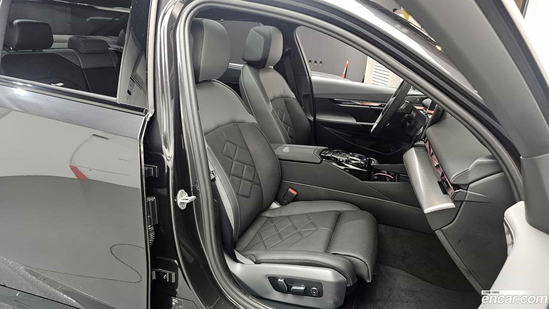 i5 BMW 2025.11-OPTION-016