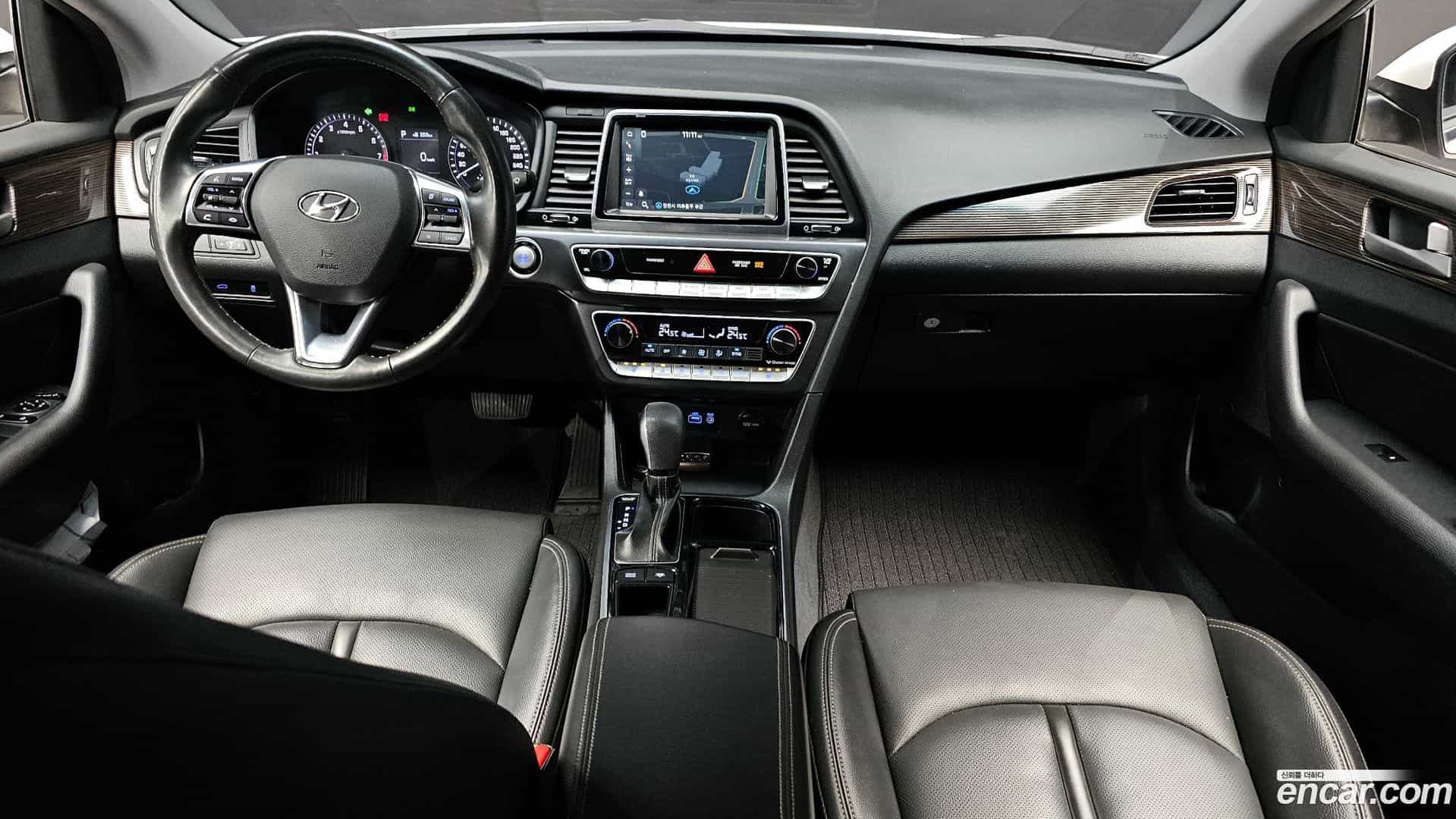 Sonata Hyundai 2017.11-INNER-007