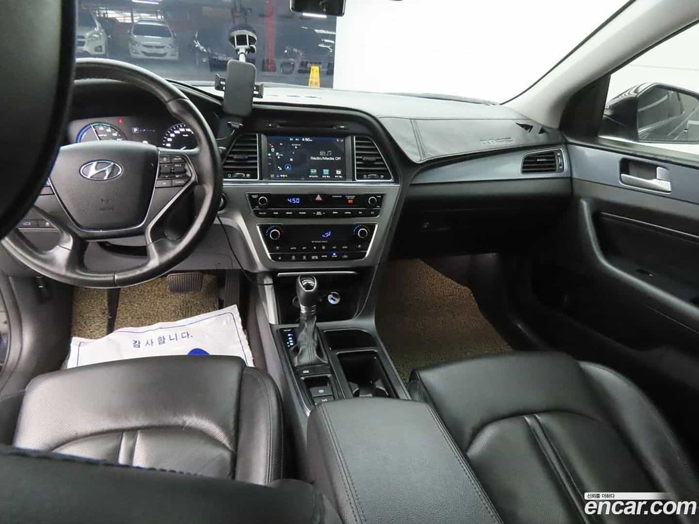 Sonata Hyundai 2016.5-INNER-007