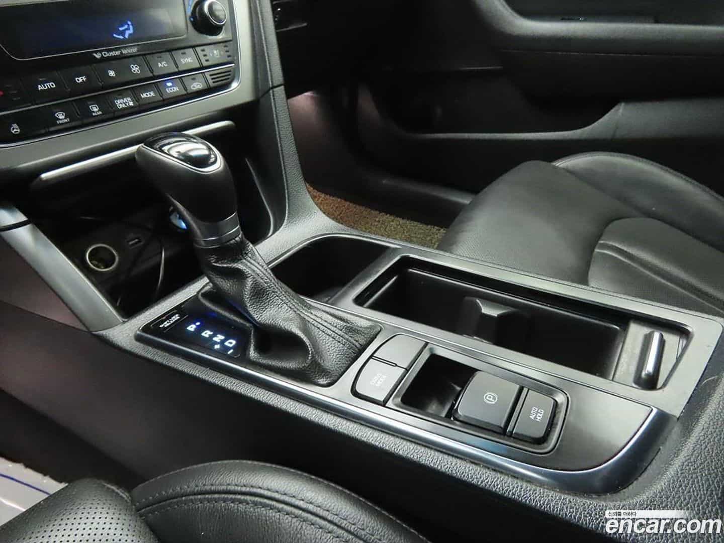 Sonata Hyundai 2016.5-OPTION-015